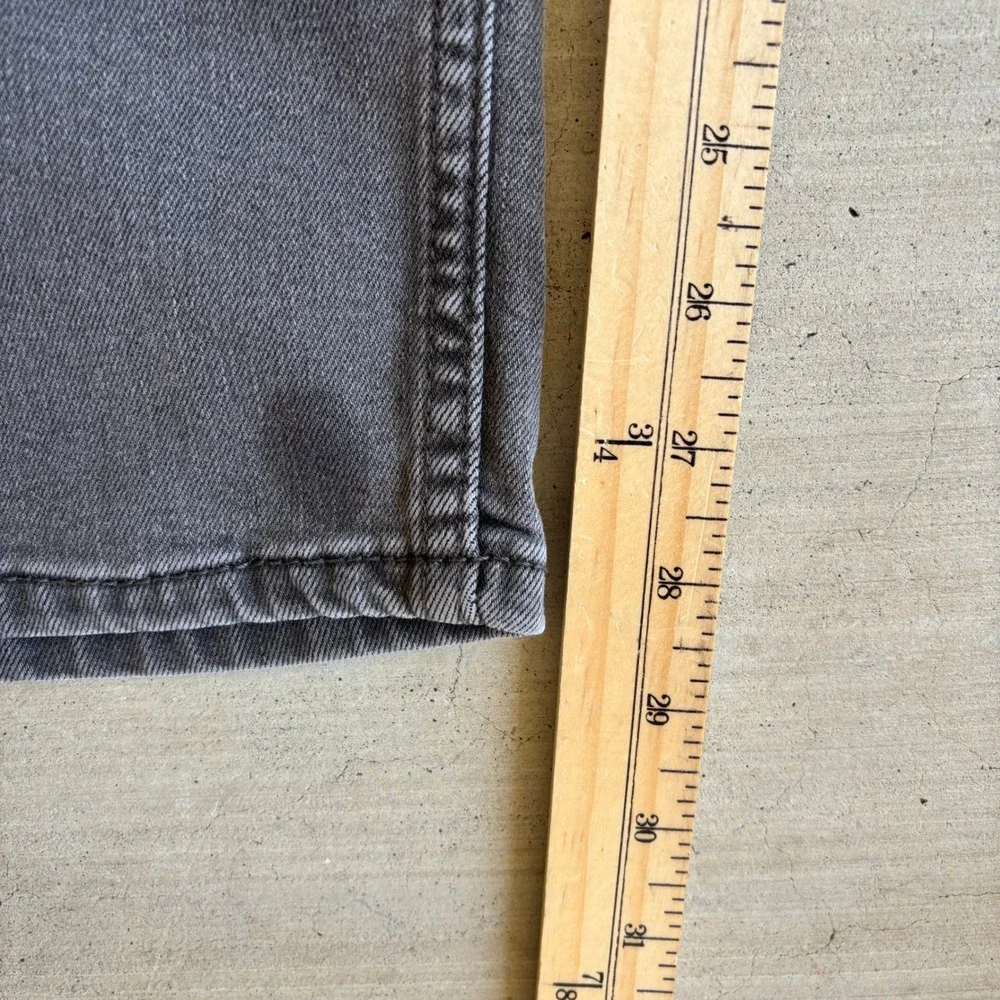 Levi's 502 Regular Taper Jeans Mens 32x30 Gray Wash Stretch Denim Skate Flaw